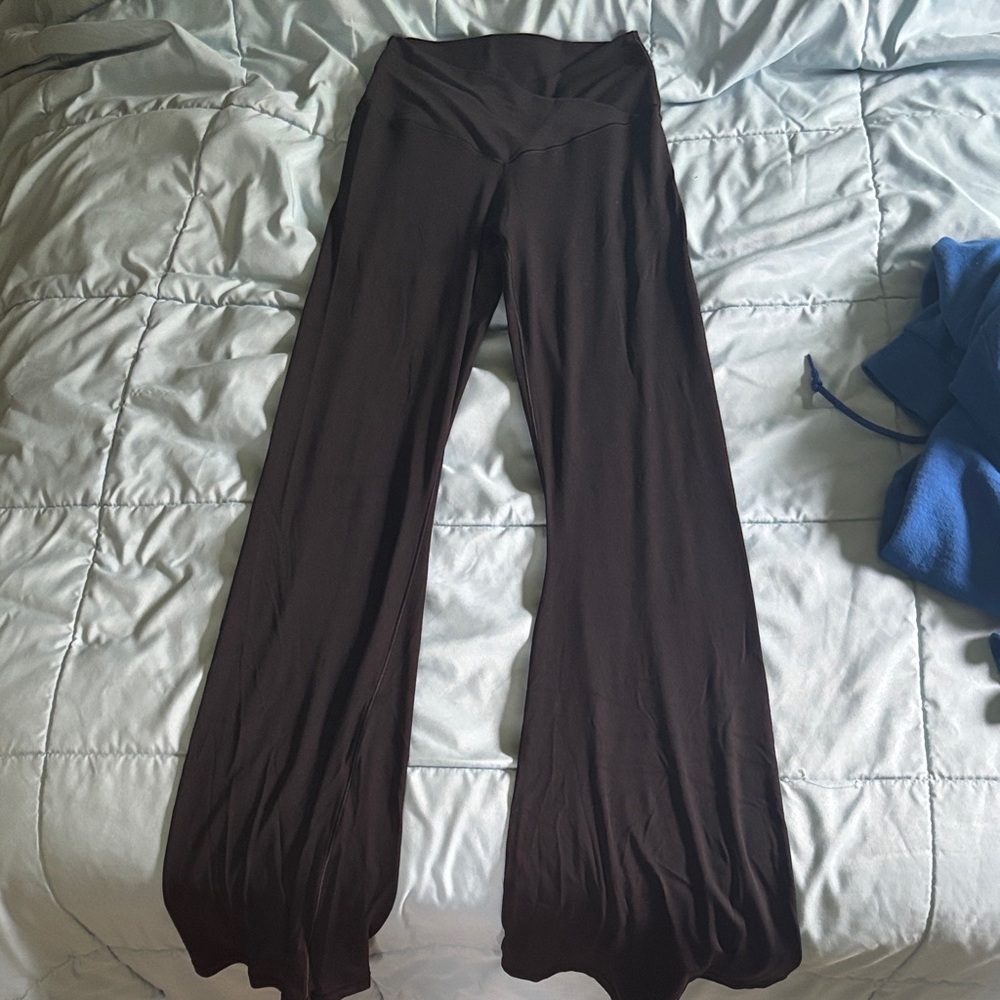 Aerie Black Women's Flare Leggings